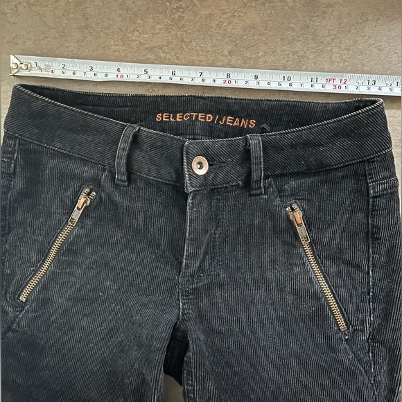 Selected Femme corduroy denim skinny pant-distressed black-bronze color hardware - Picture 10 of 11